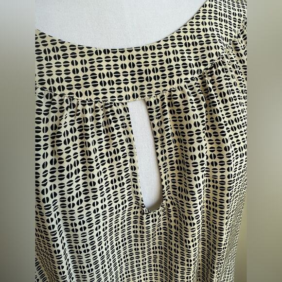 TWELFTH STREET BY CYNTHIA VINCENT BLACK AND WHITE SILK BLOUSE SIZE SMALL - Picture 5 of 7